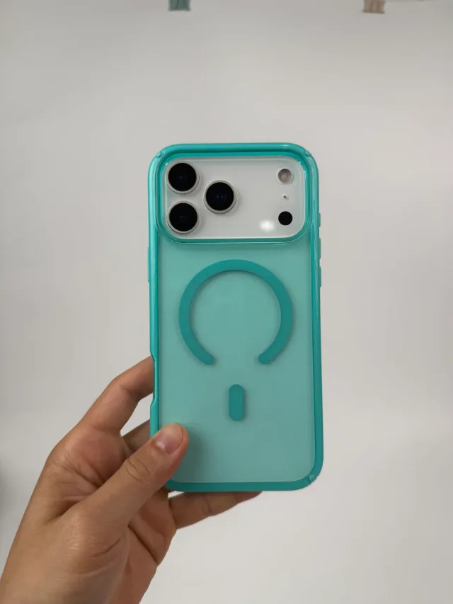 S3 Two-Tone Clear Magnetic 3